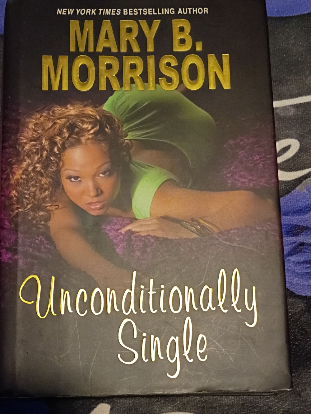 Mary B. Morrison "Unconditionally Single" - Black & Green Cover